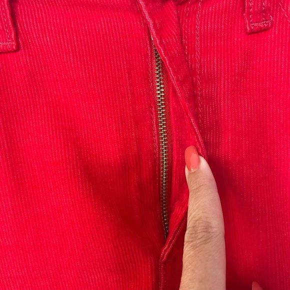 Levi’s Premium Women’s Red Corduroy White Tab Straight Mini Skirt Size 29 - Picture 6 of 13